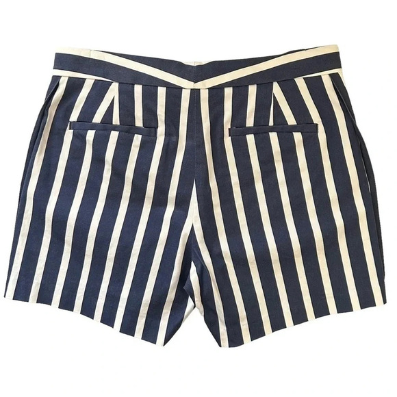 Banana Republic Ryan Shorts Blue White Stripes Gold Buttons Size 0 - Picture 13 of 14
